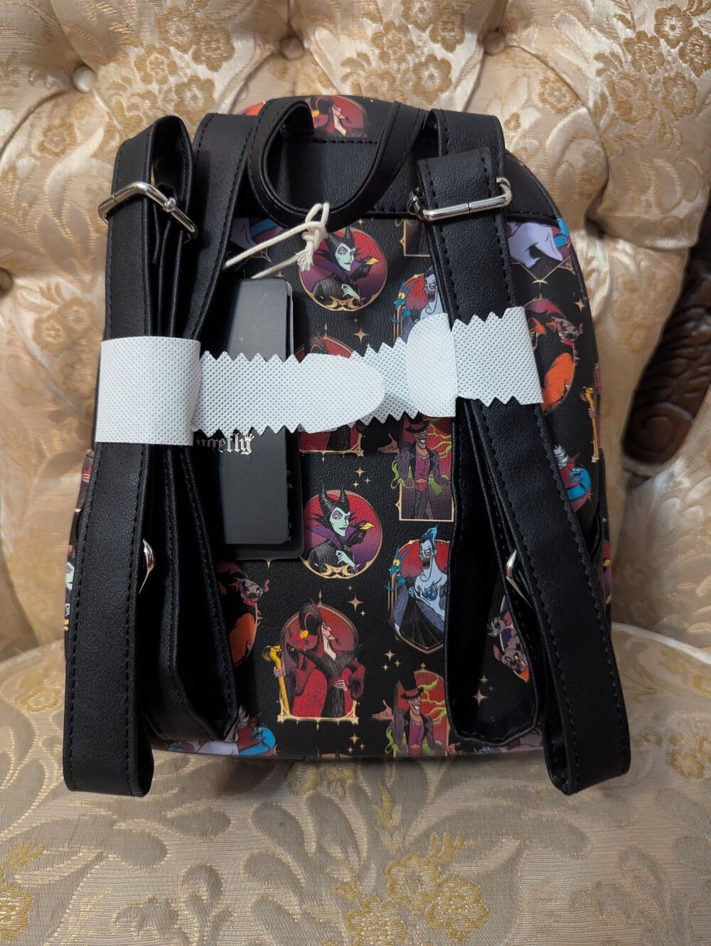 Disney Villains Portraits and Stars Loungefly Backpack - Picture 3 of 7